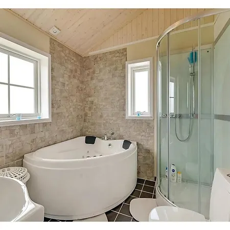 Two-bedroom Holiday In Skjern Halby